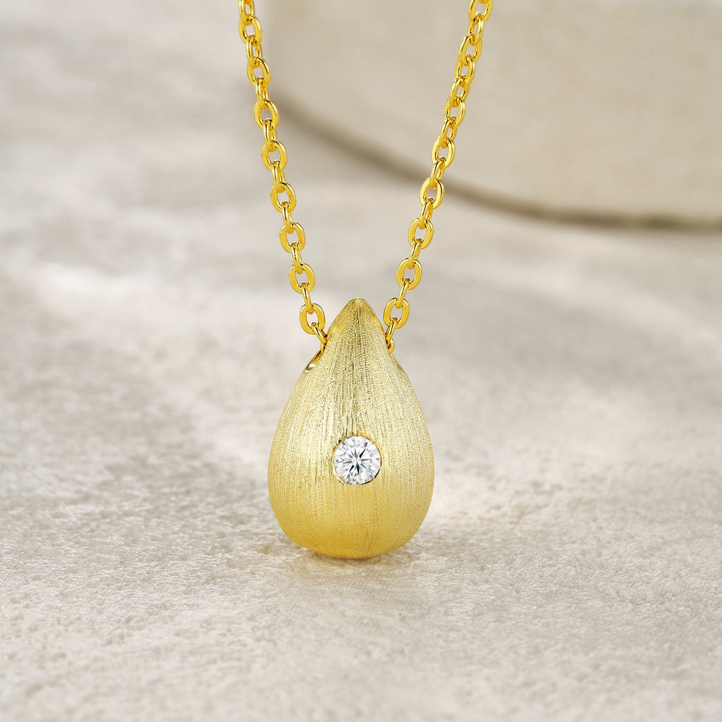 Dreamy Water Drop - A Trendy Diamond Jewelry Necklace Pendant Set