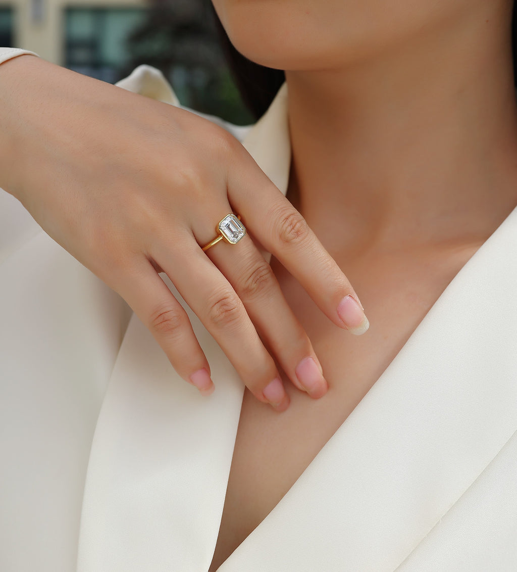 Pagoda - A Fashionable Diamond Jewelry  Ring