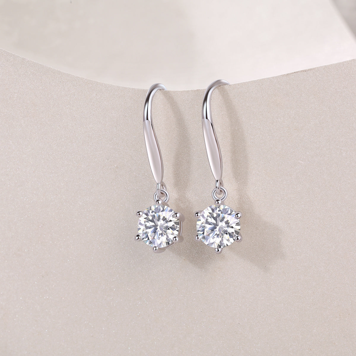 Jumping Wind Inlaid Moissanite Silver Earrings