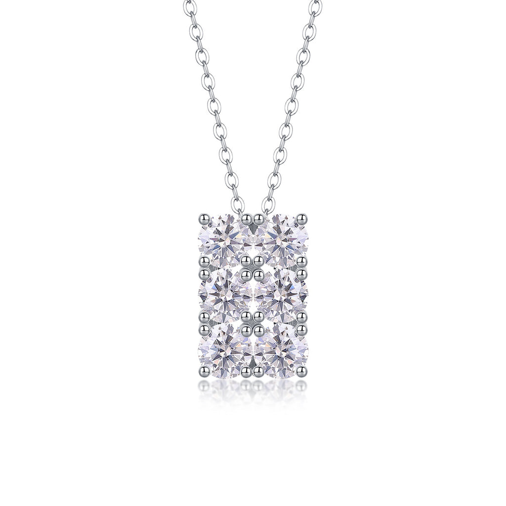 Luxurious Diamond Pendant