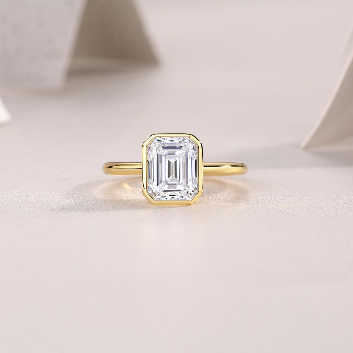 Pagoda - A Fashionable Diamond Jewelry  Ring